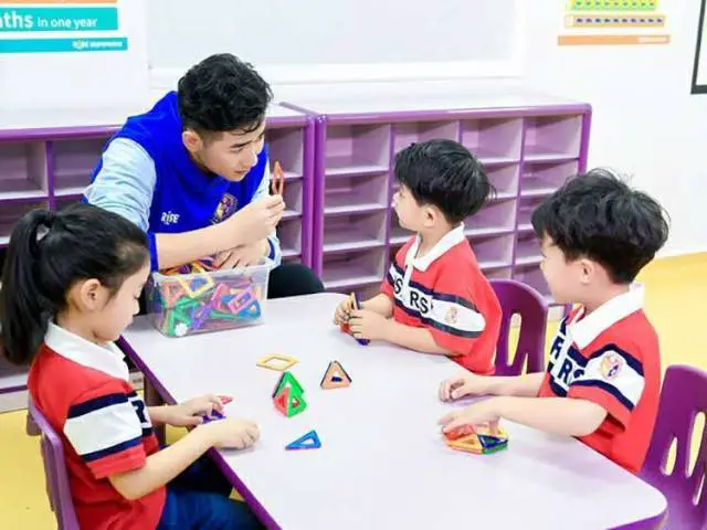 哪里可以学习到高级的篮球战术训练方法?_2